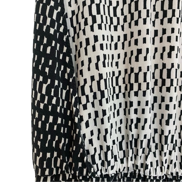Zara Colorblock Dress Womens Size Small Sleeveless Black White Geometric Pockets - Picture 9 of 9